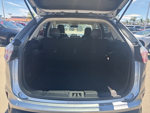Vehicle image 15 of 30