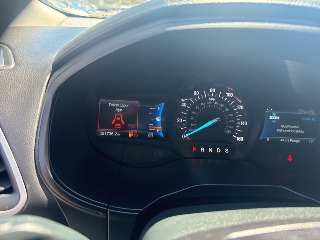 Vehicle image 23 of 30
