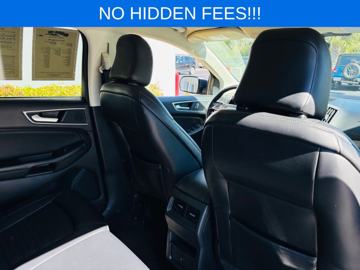 2023 Ford Edge SEL Image 14 of 37