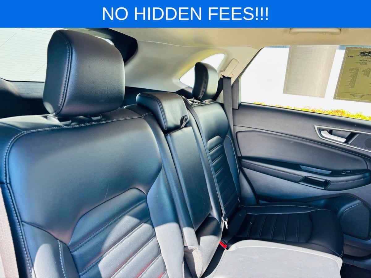 2023 Ford Edge SEL Image 13 of 37