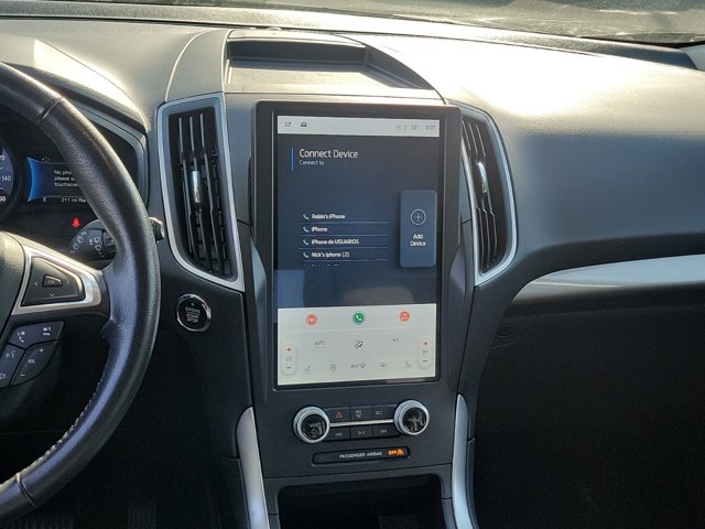 Vehicle image 15 of 31