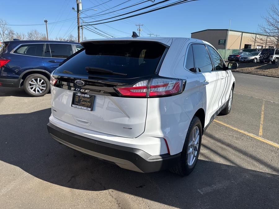 Vehicle image 5 of 26