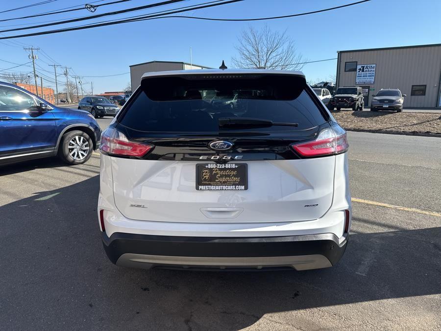 Vehicle image 6 of 26
