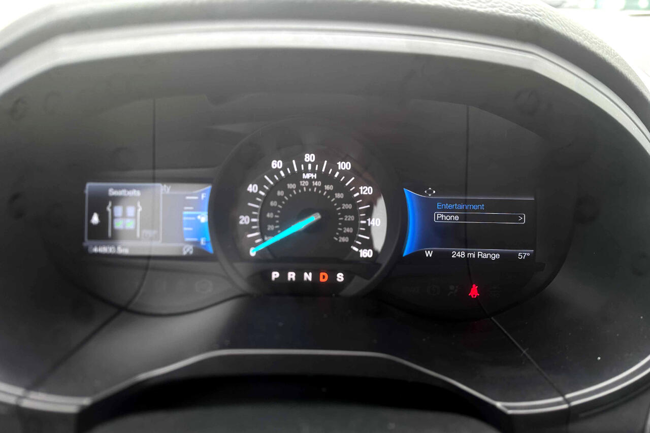 Vehicle image 20 of 26