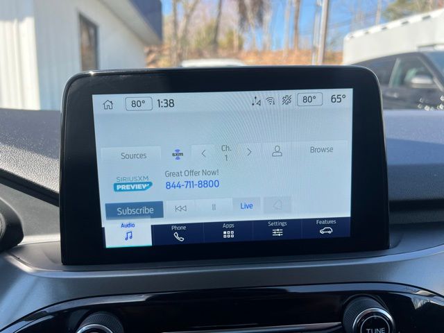 Vehicle image 18 of 36