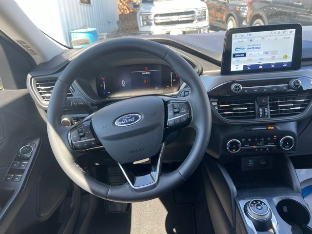Vehicle image 13 of 36