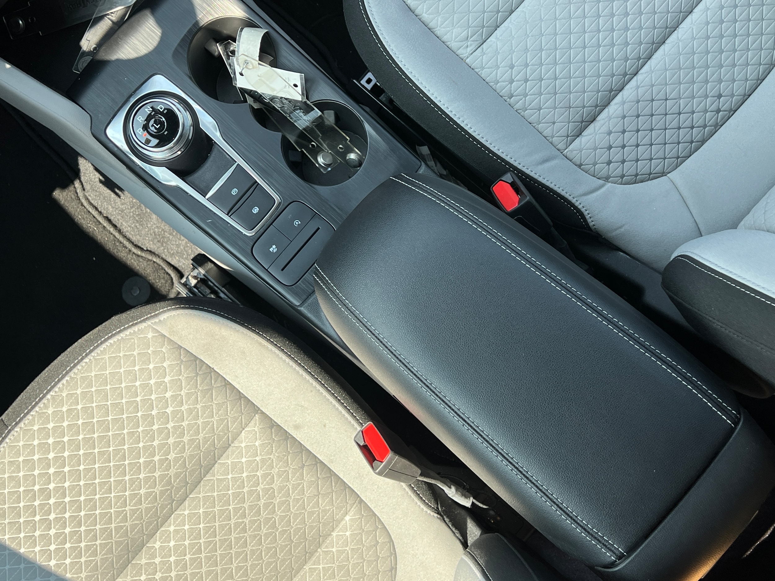 Vehicle image 47 of 60