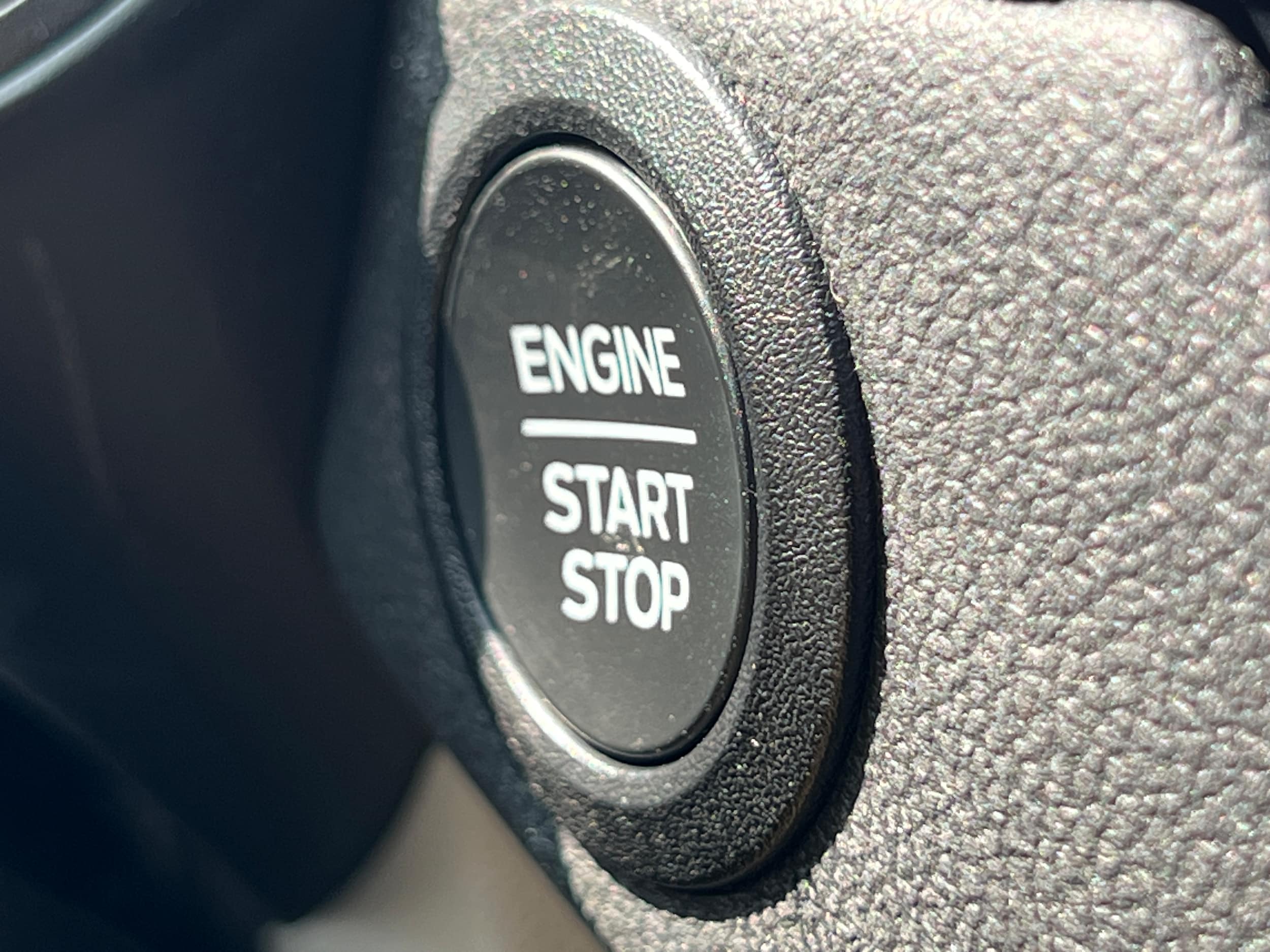 Vehicle image 39 of 60