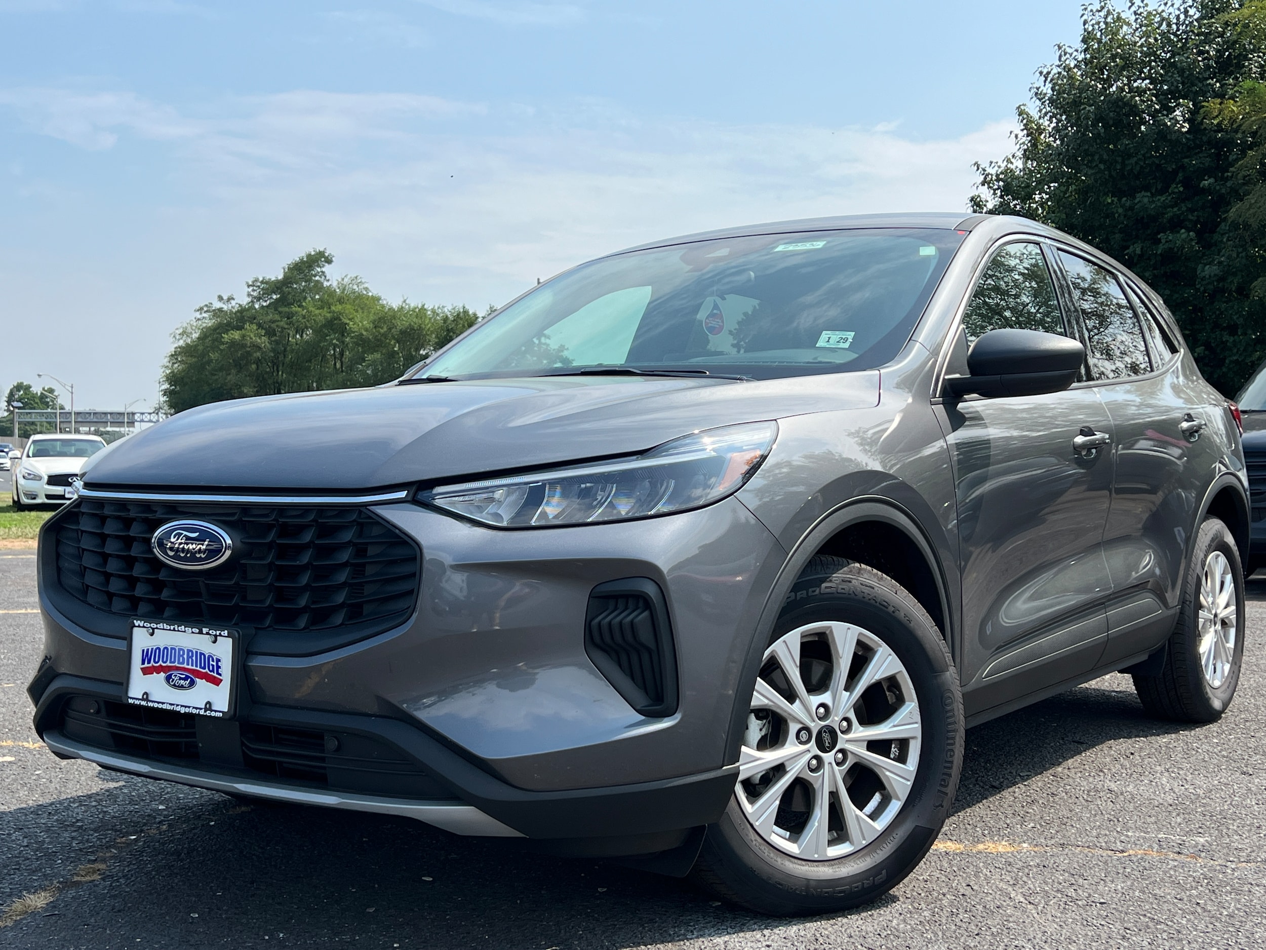 Vehicle image 1 of 60
