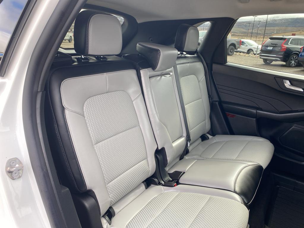 Vehicle image 5 of 20