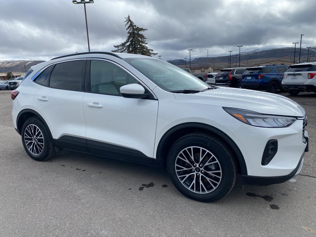 Vehicle image 14 of 20