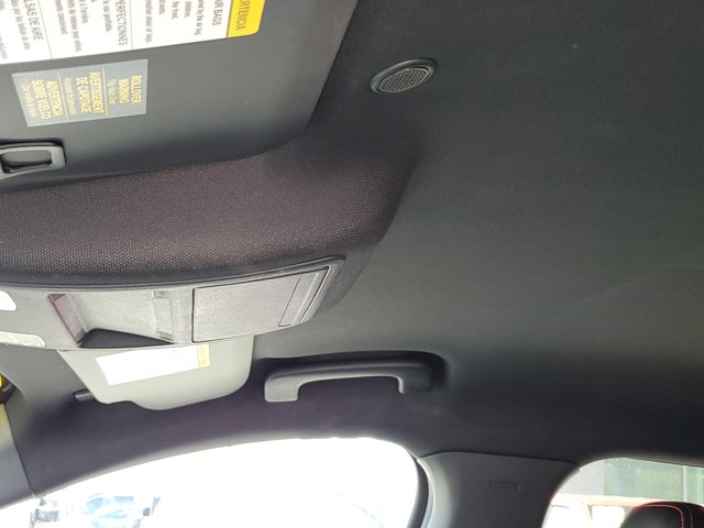 Vehicle image 19 of 20