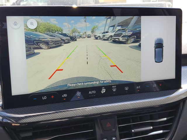 Vehicle image 16 of 20