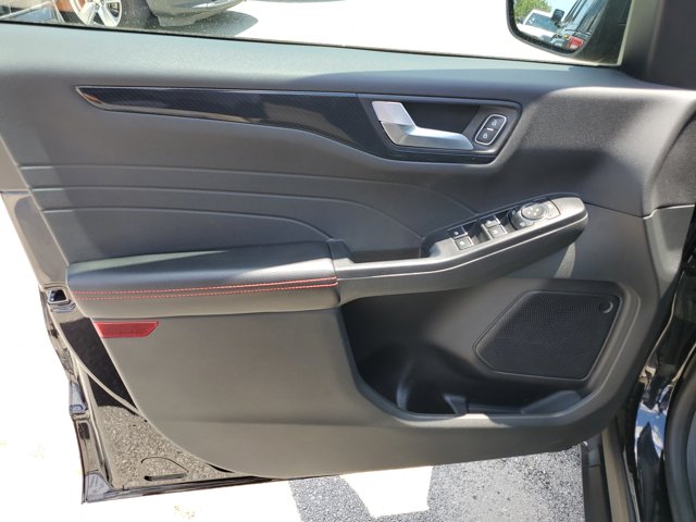 Vehicle image 12 of 20
