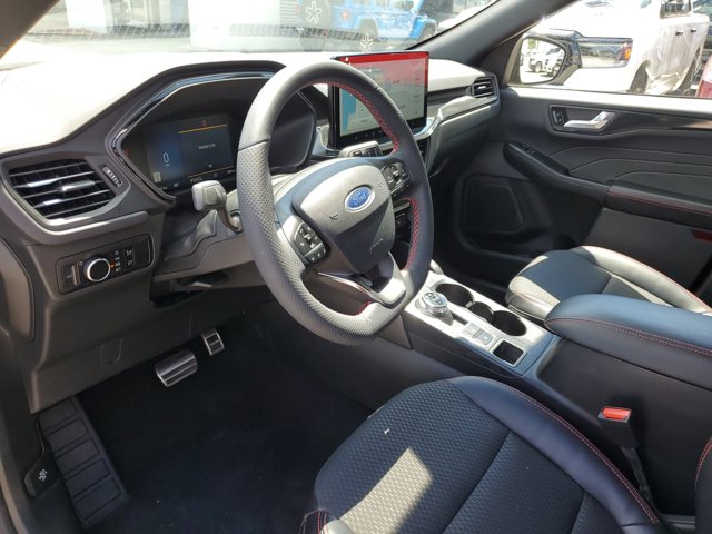 Vehicle image 10 of 20