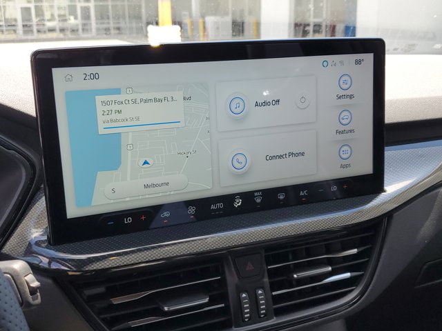 Vehicle image 15 of 20