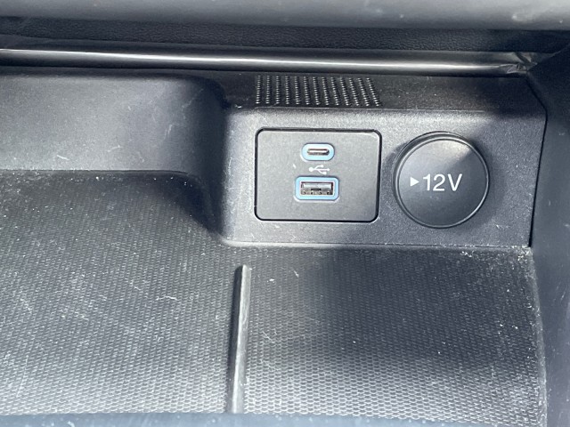 Vehicle image 24 of 25