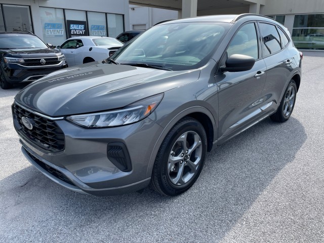 Vehicle image 1 of 25