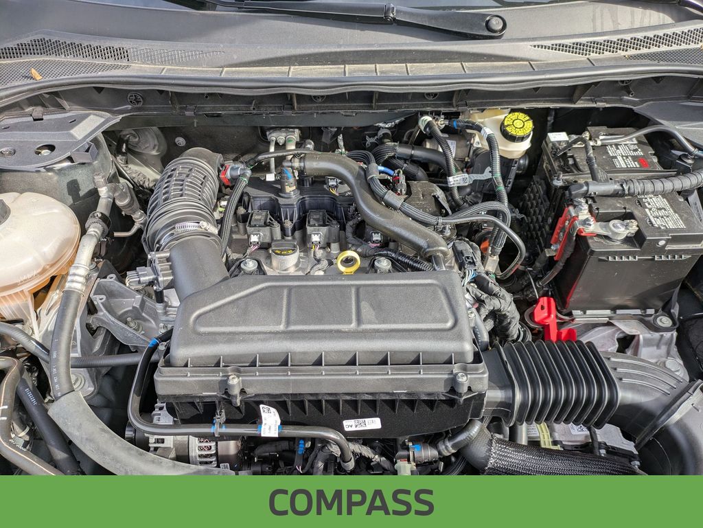 Vehicle image 12 of 33