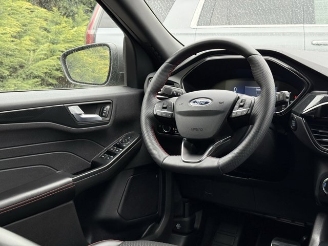 Vehicle image 72 of 76