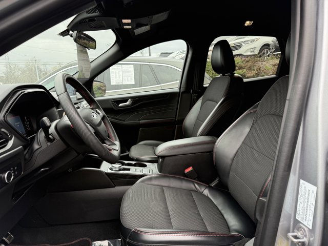 Vehicle image 63 of 76