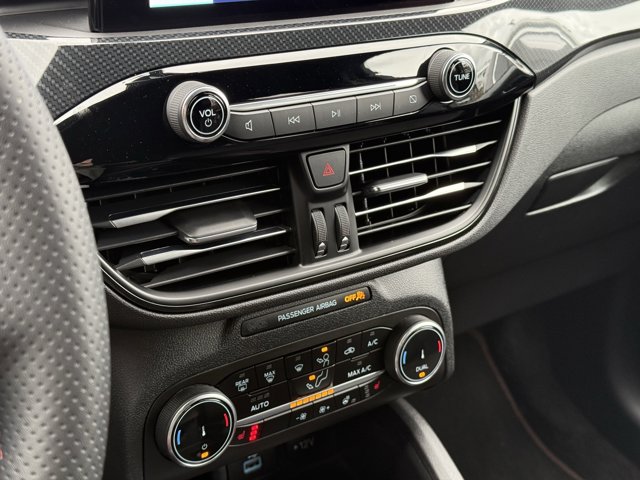 Vehicle image 53 of 76