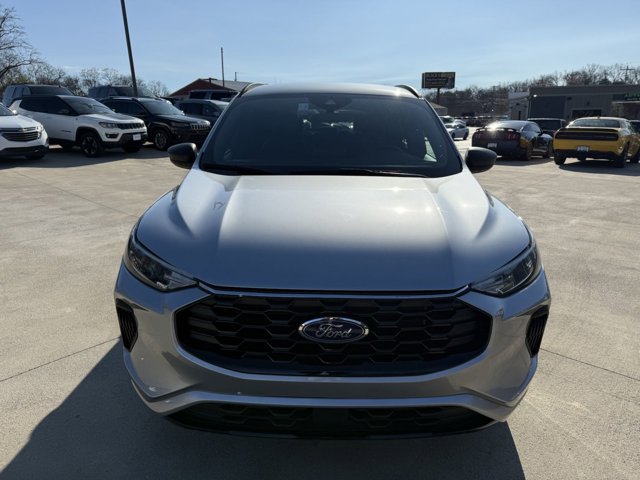 Vehicle image 2 of 76