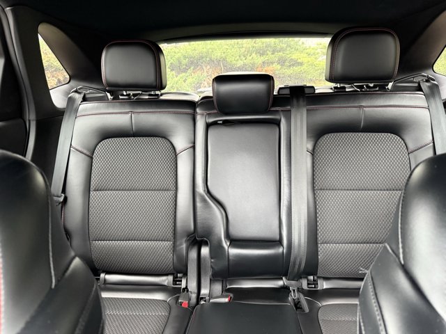 Vehicle image 75 of 76