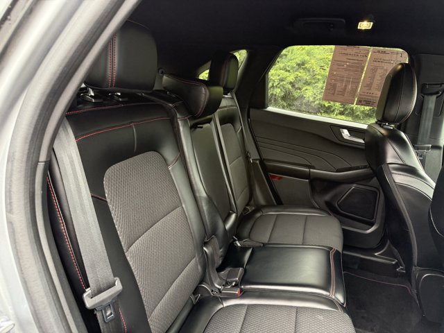 Vehicle image 68 of 76