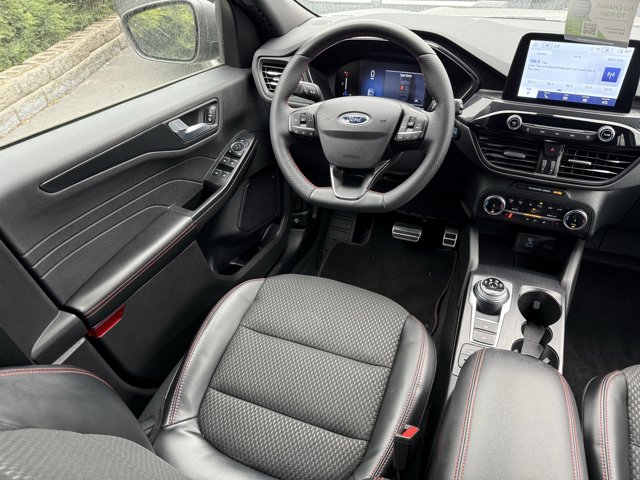 Vehicle image 69 of 76