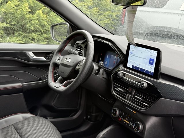 Vehicle image 65 of 76