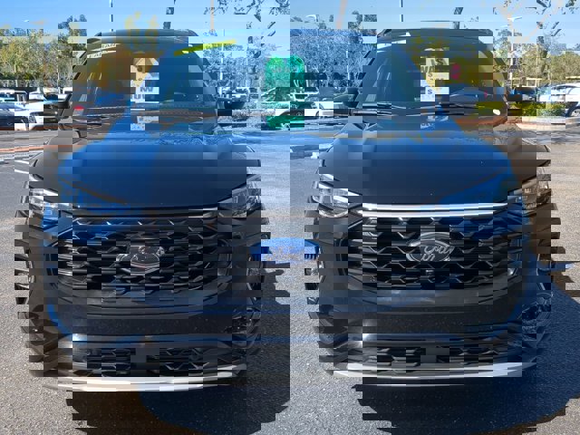Vehicle image 4 of 30