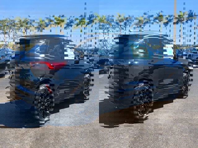 Vehicle image 3 of 30