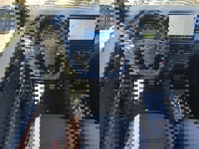 Vehicle image 16 of 30