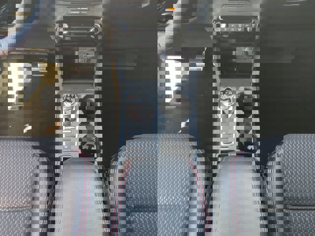 Vehicle image 19 of 30