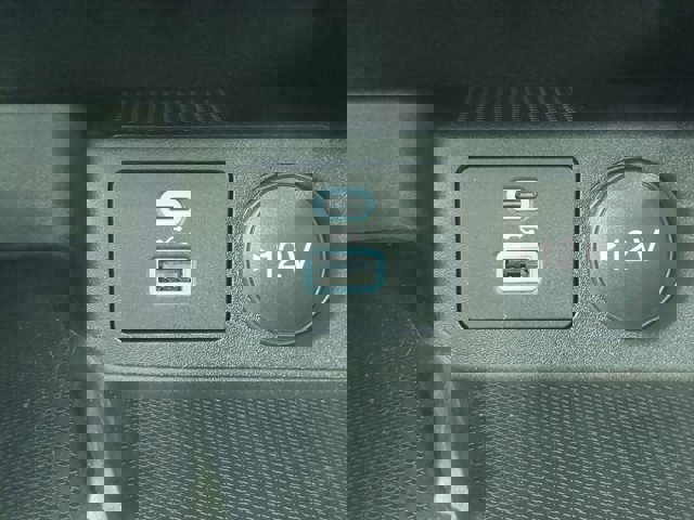 Vehicle image 22 of 30