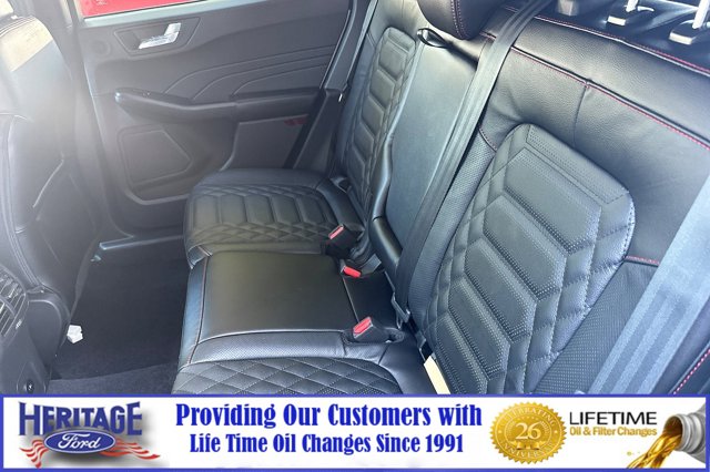 Vehicle image 9 of 24