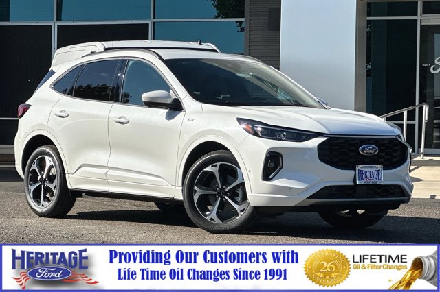 Vehicle image 2 of 24