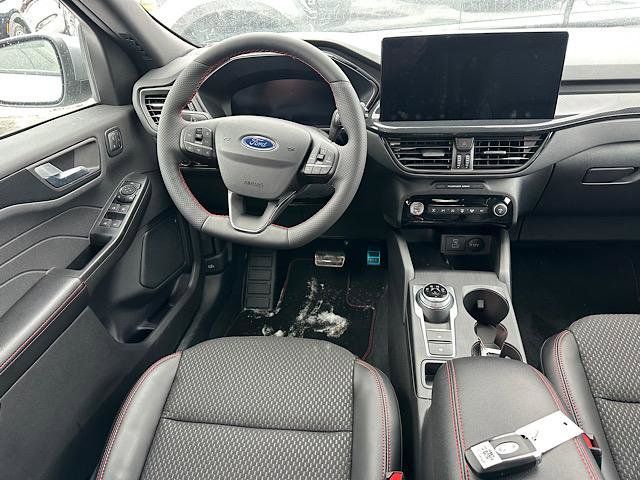 Vehicle image 10 of 12