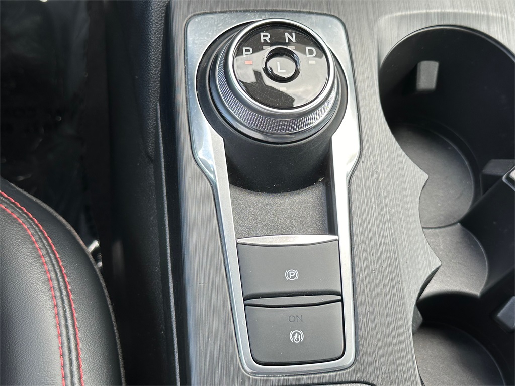 Vehicle image 25 of 30