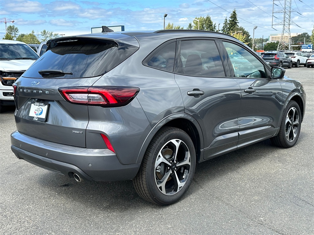 Vehicle image 5 of 30