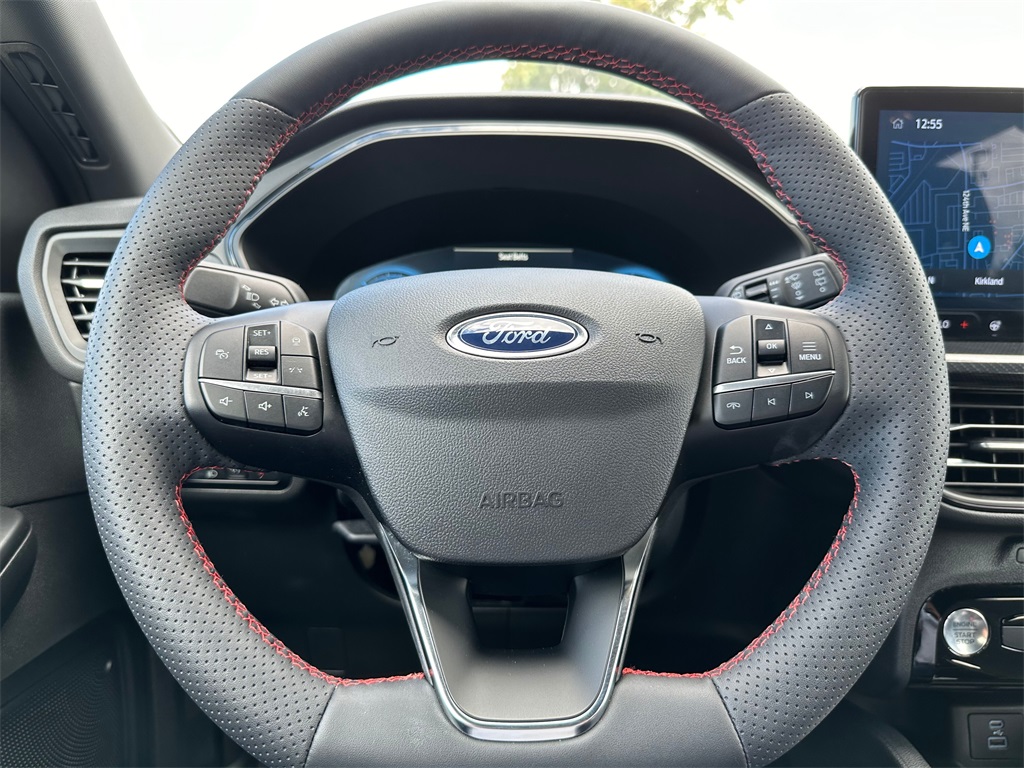 Vehicle image 19 of 30