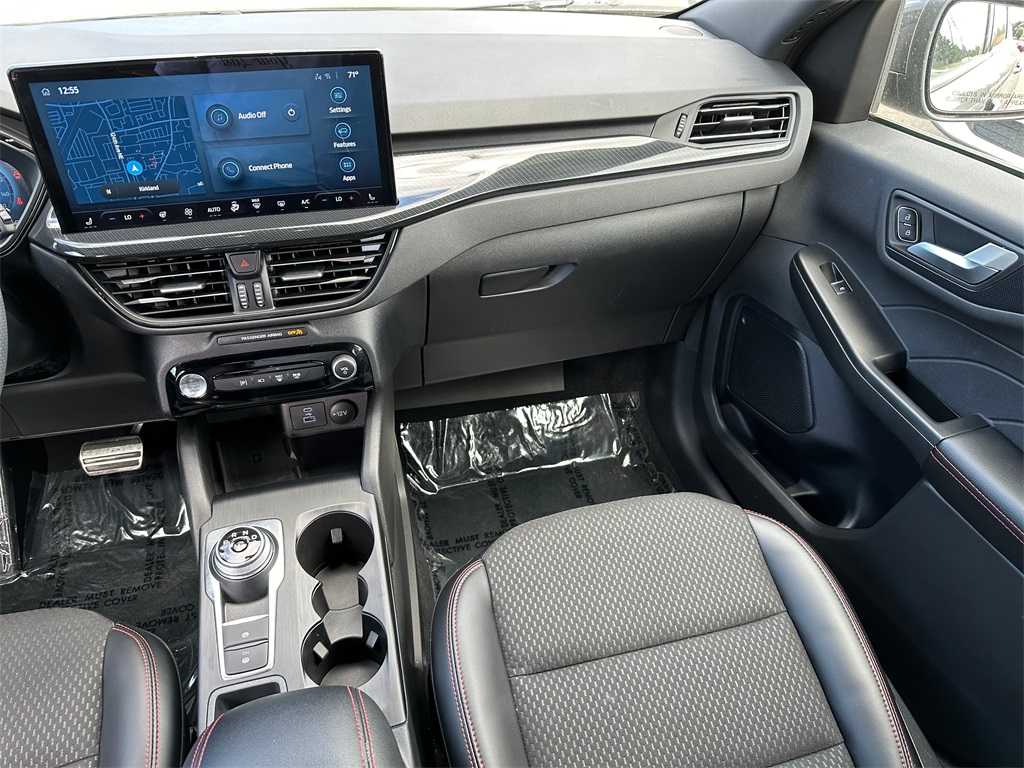 Vehicle image 15 of 30
