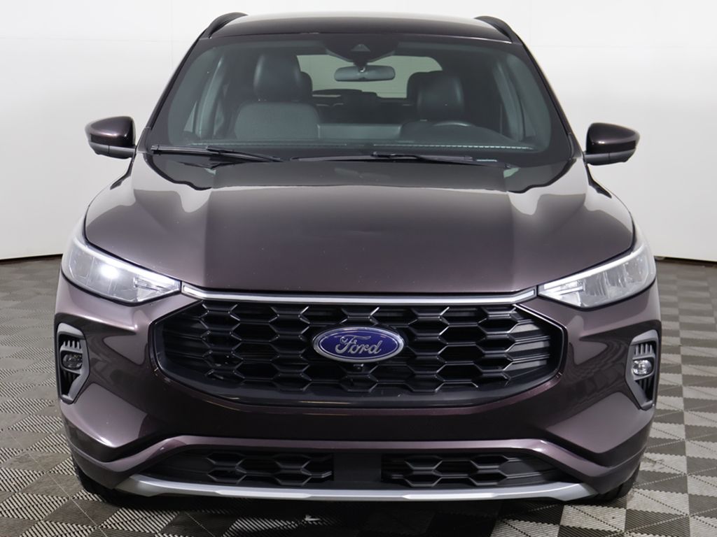 2023 Ford Escape ST-Line Select Image 2 of 54