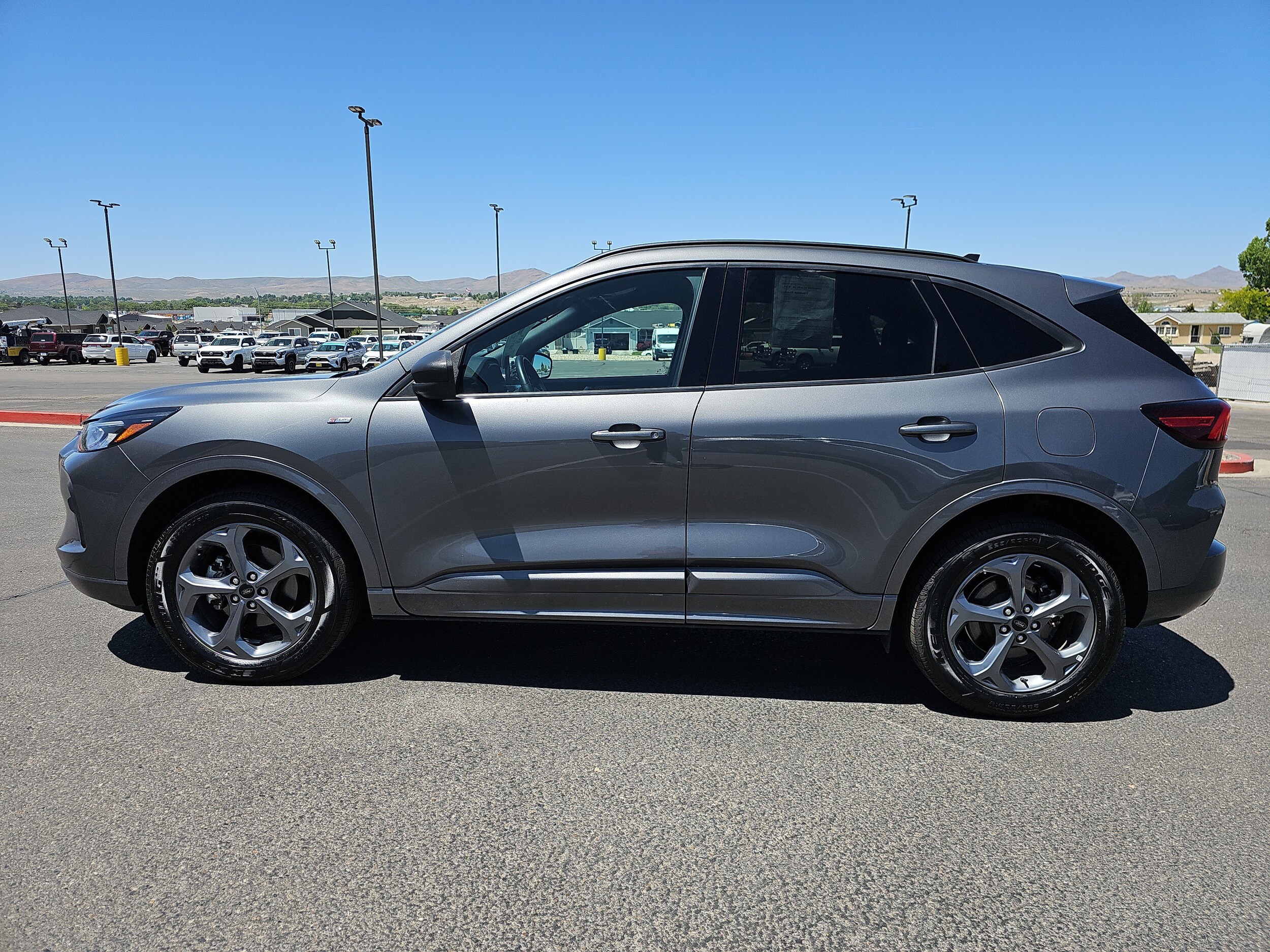 Vehicle image 11 of 30