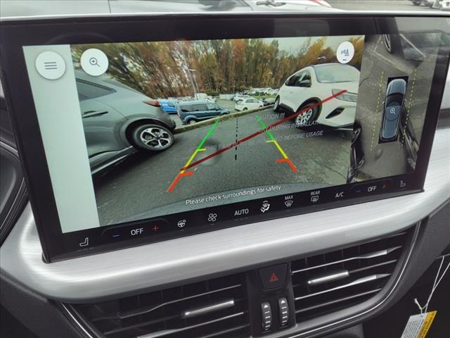 2023 Ford Escape PHEV Image 17 of 22