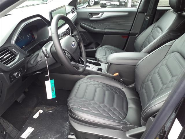 2023 Ford Escape PHEV Image 14 of 22