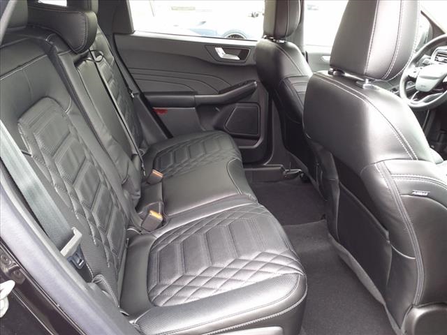 2023 Ford Escape PHEV Image 7 of 22