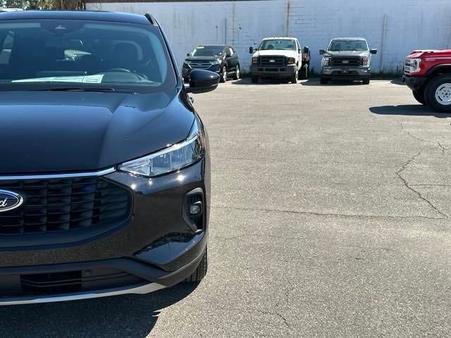 Vehicle image 5 of 57