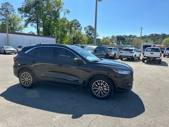 Vehicle image 9 of 57